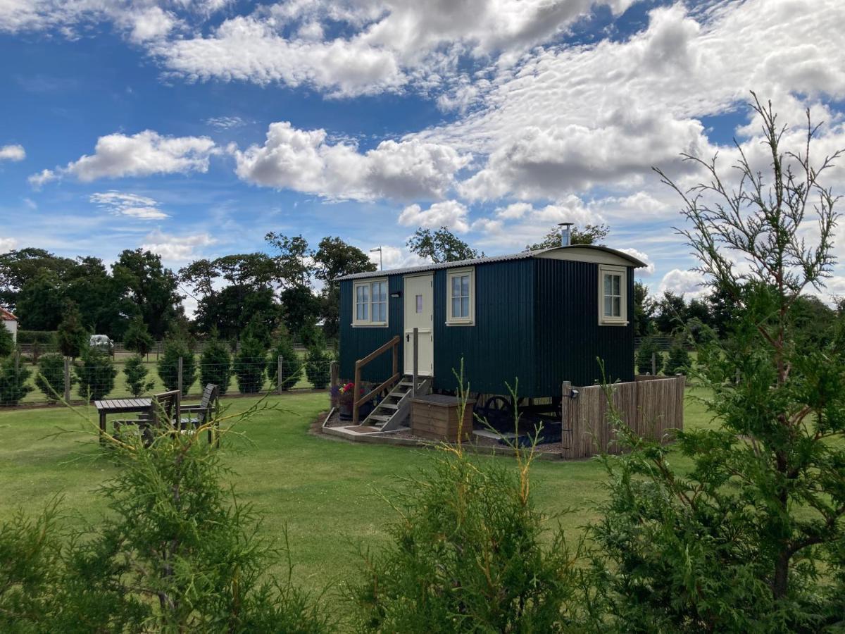 The Hawthorn Shepherds Hut Eyemouth Eksteriør bilde