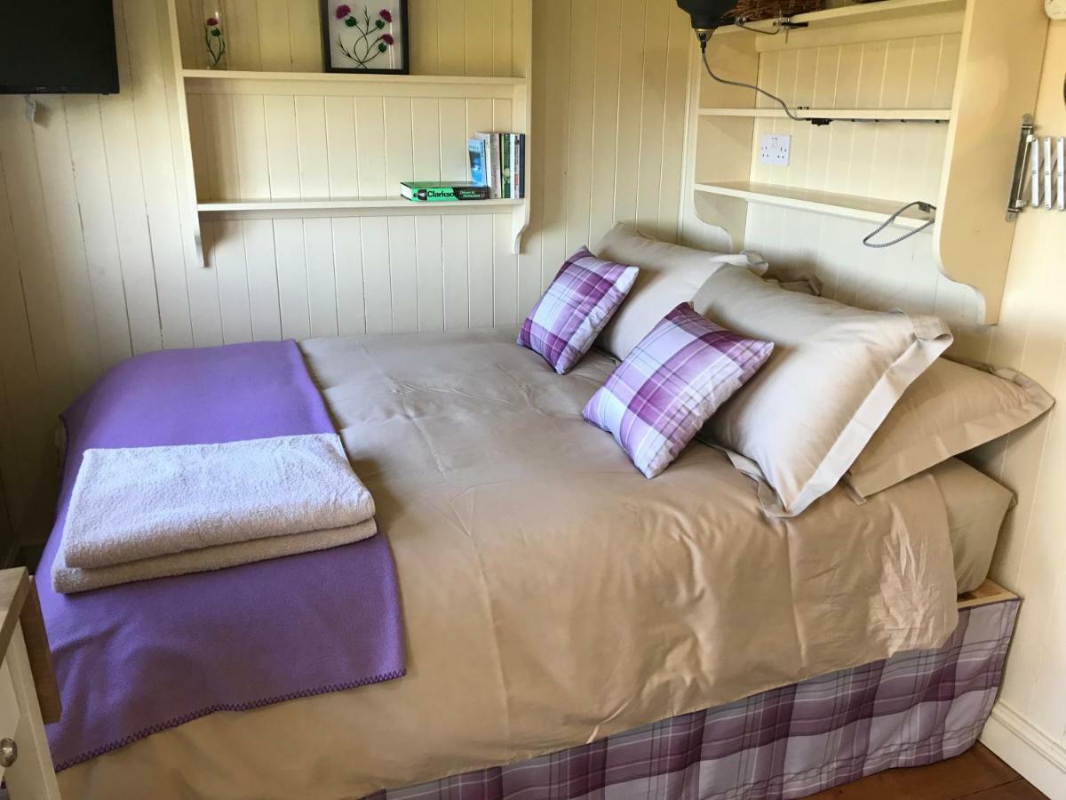 The Hawthorn Shepherds Hut Eyemouth Eksteriør bilde